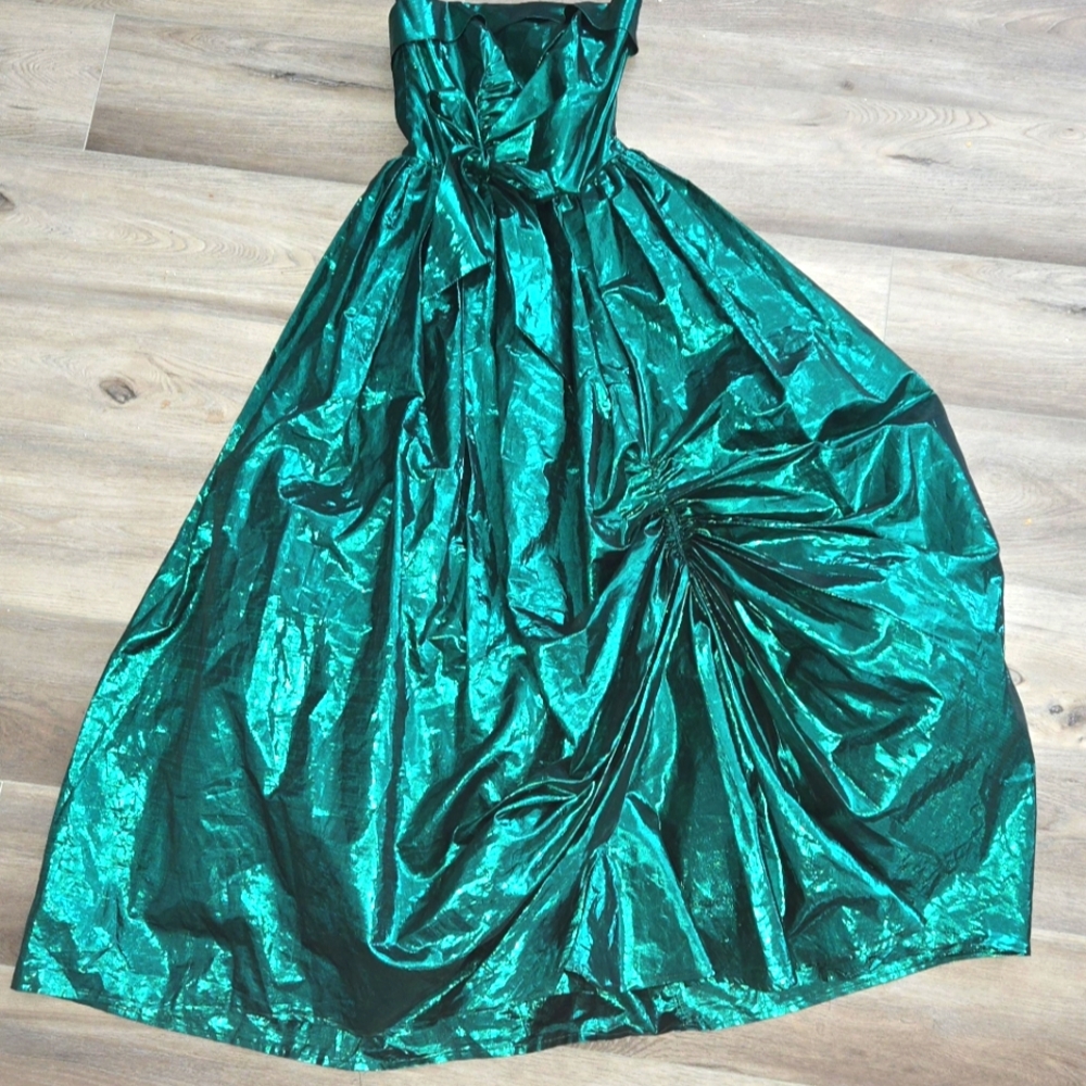Vintage Emerald Green Lamé Prom Special Occasion Dress